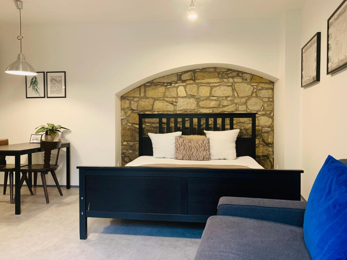 Cozy Friendly Place With Free Parking Прага Экстерьер фото